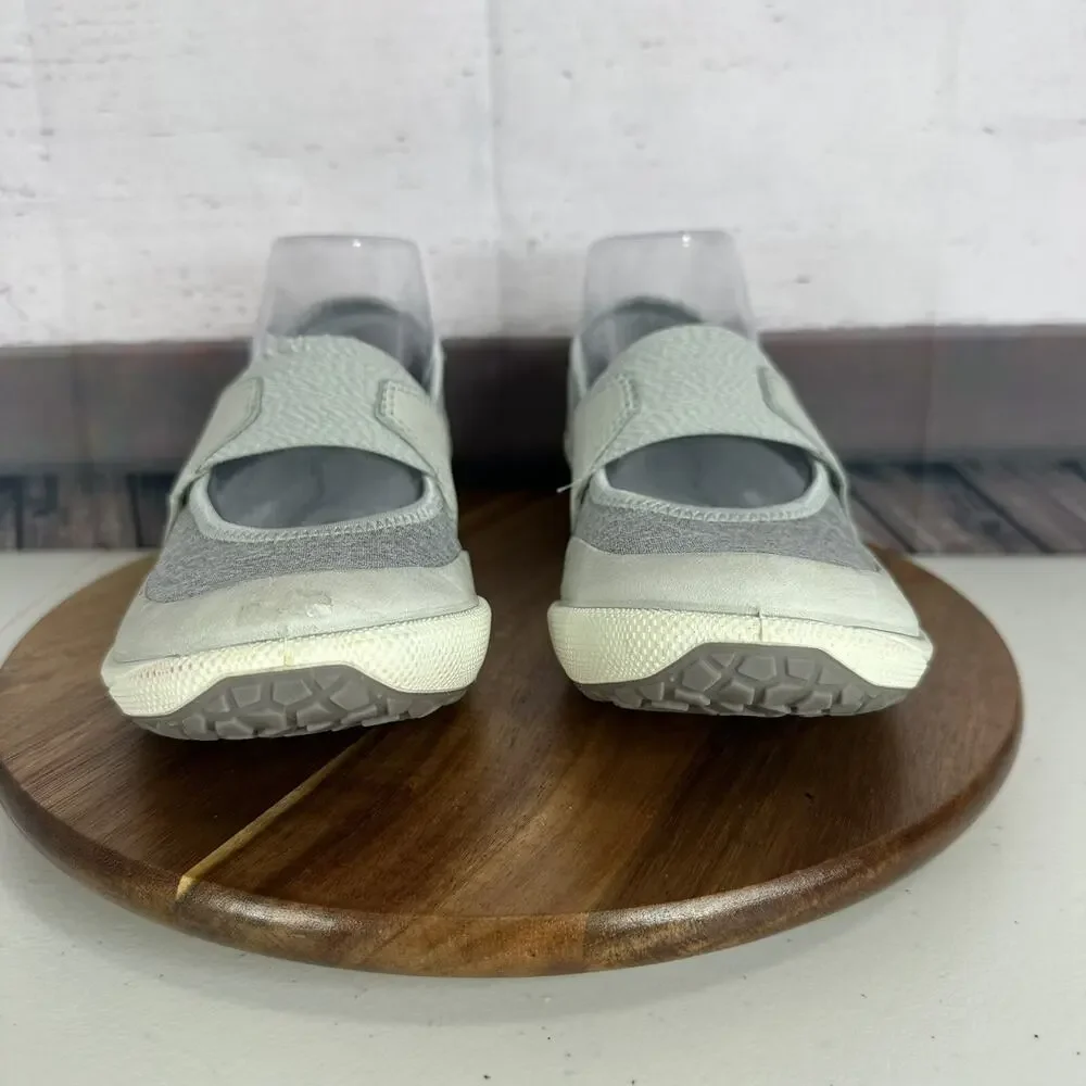 Ecco Mary Jane Shoe Womens 7 Gray Comfort Cushion Biom Flat Slip on Leather - Picture 3 of 14